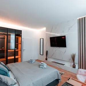 petit-luxe-apartment.vienna-besthotels.com/
